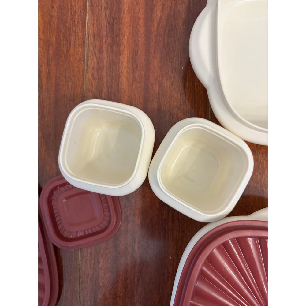The Pioneer Woman Set of 5 Plastic Food Containers W Lids BPA Free Floral Red - Picture 10 of 12